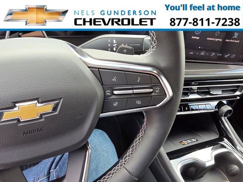 New 2026 Chevrolet Traverse High Country w/ LPO, Floor Liner Package AWD/4WD image 32