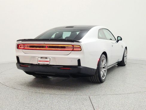 Used 2024 Dodge Charger Daytona Scat Pack w/ Plus Group AWD/4WD image 6