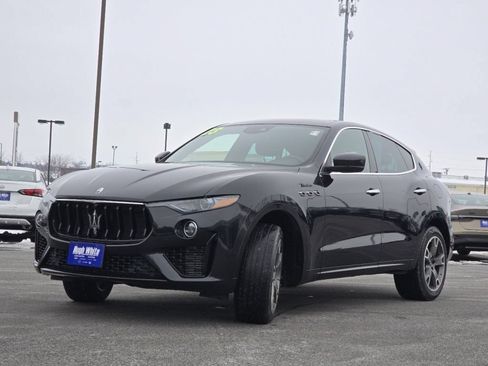 Used 2023 Maserati Levante Modena AWD/4WD image 10