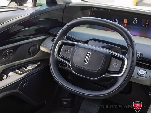 Used 2024 Lincoln Nautilus Reserve w/ Equipment Group 202A AWD/4WD image 45
