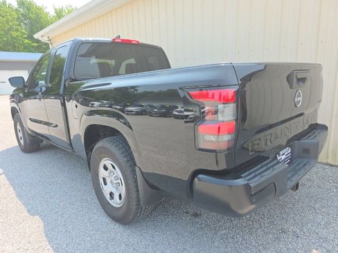 Used 2022 Nissan Frontier S w/ Technology Package AWD/4WD image 7