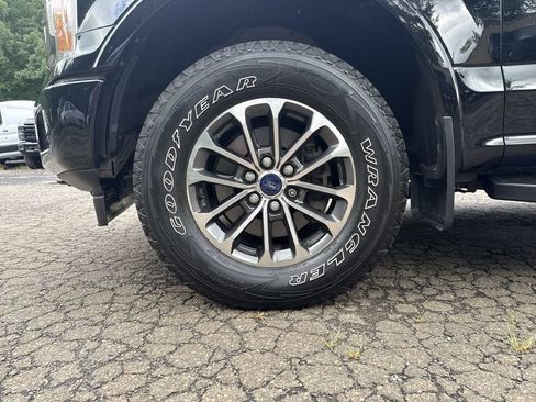 Used 2018 Ford F150 XLT w/ Equipment Group 301A Mid AWD/4WD image 10