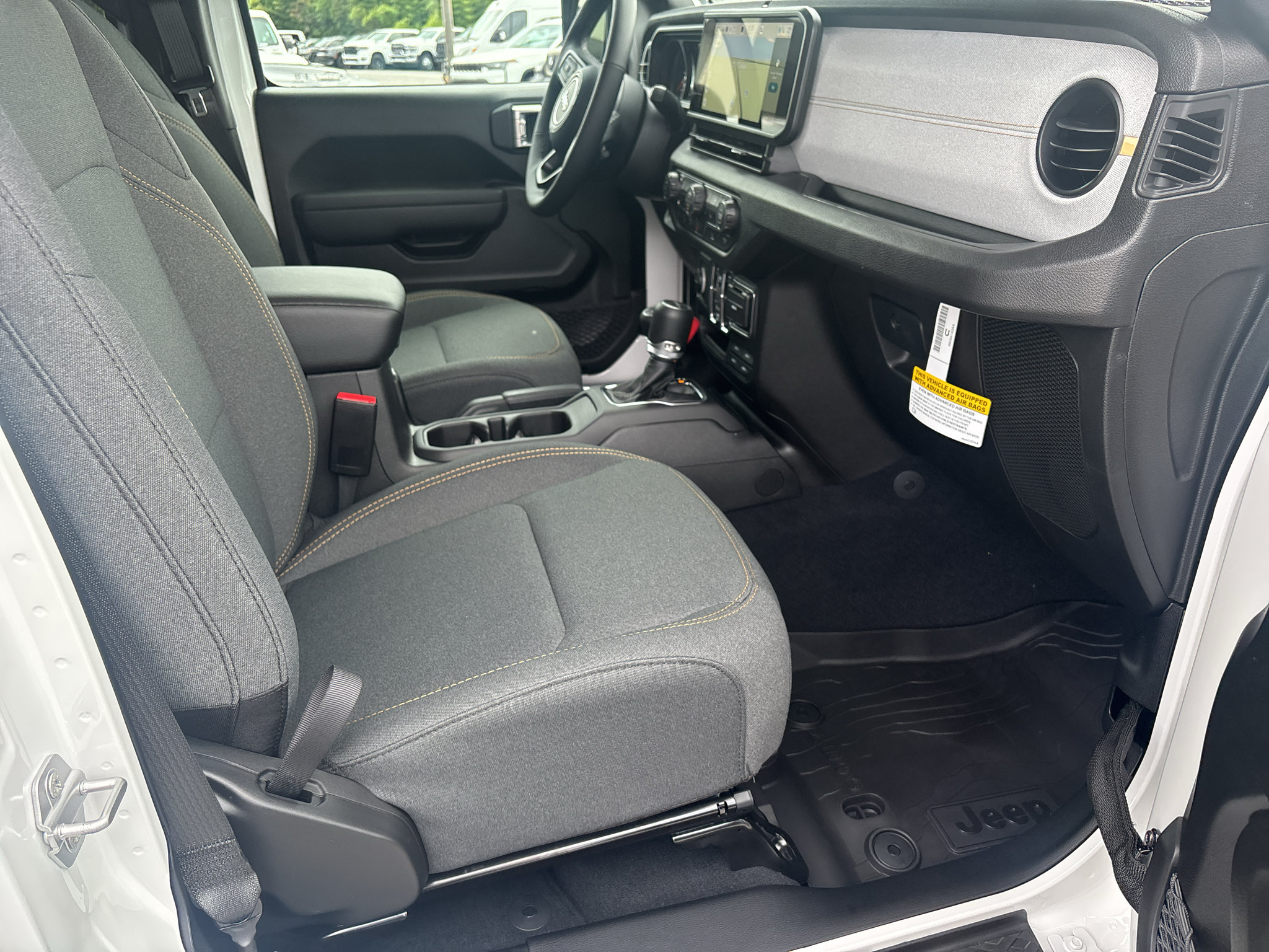 New 2027 Jeep Gladiator Sport AWD/4WD image 15
