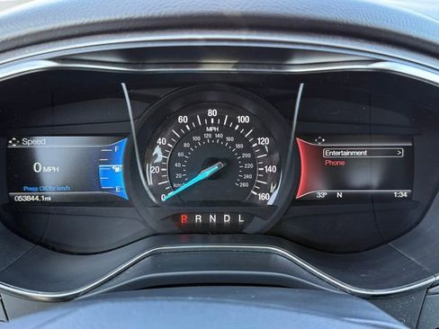 Certified 2017 Ford Fusion SE w/ Equipment Group 201A image 16