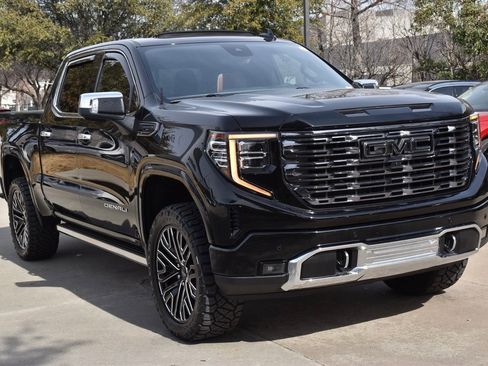 Used 2025 GMC Sierra 1500 Denali Ultimate image 4