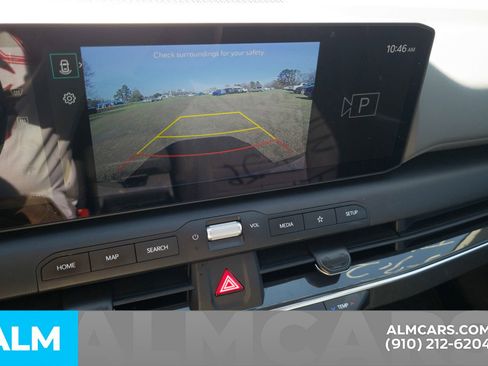 Used 2025 Kia K4 EX image 9