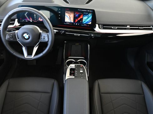 Used 2026 BMW X1 xDrive28i AWD/4WD image 15