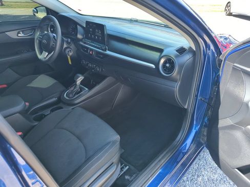Used 2021 Kia Forte LXS FWD image 33