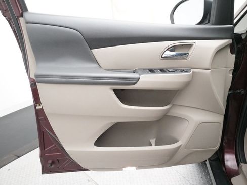 Used 2017 Honda Odyssey EX-L image 30