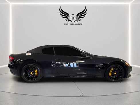 Used 2015 Maserati GranTurismo Sport RWD image 15