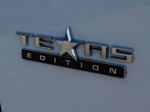 Used 2021 Chevrolet Silverado 1500 LT RWD image 18