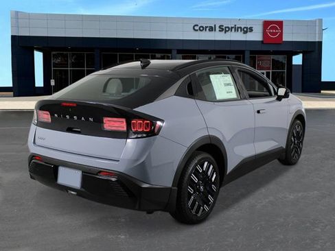 New 2026 Nissan Leaf Platinum+ w/ Cargo Package (Platinum+) FWD image 5