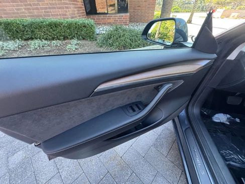 Used 2023 Tesla Model 3 Long Range image 31