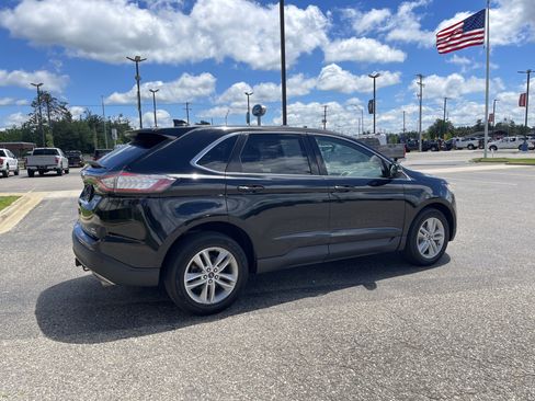 Used 2018 Ford Edge SEL w/ Canadian Touring Package AWD/4WD image 3