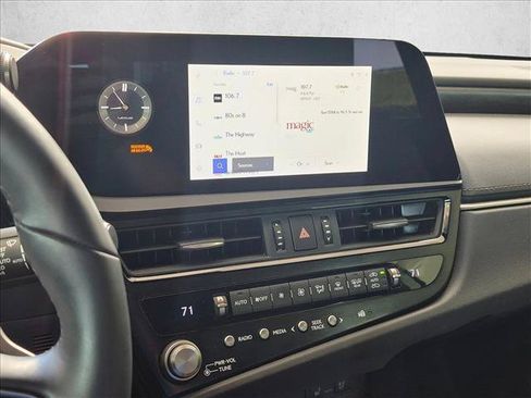 Used 2025 Lexus ES 350 w/ Premium Package FWD image 10