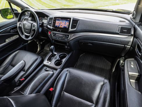 Used 2019 Honda Ridgeline RTL-T image 35