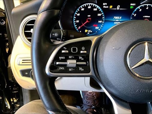 Used 2021 Mercedes-Benz C 300 4MATIC Sedan image 24