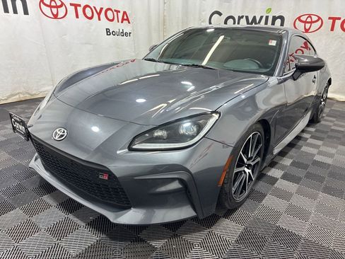 Used 2023 Toyota GR86 w/ ALL Weather Mat Package (TMS) image 3