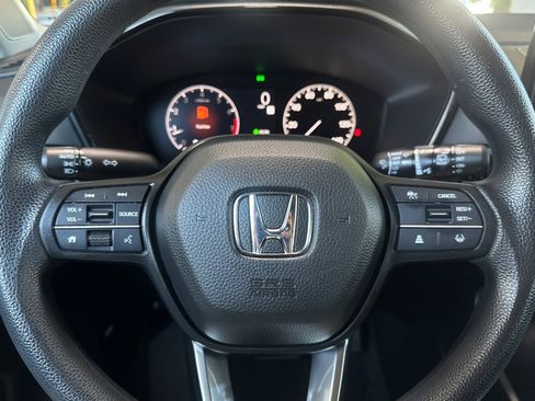 Used 2024 Honda CR-V EX image 16
