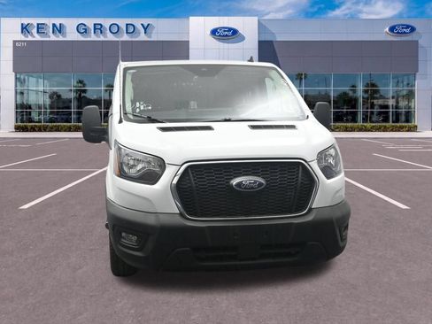 Used 2025 Ford Transit 250 Low Roof w/ Exterior Upgrade Package RWD image 19