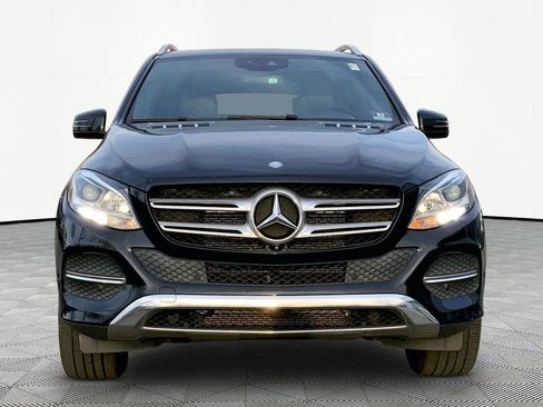 Used 2017 Mercedes-Benz GLE 350 4MATIC image 2