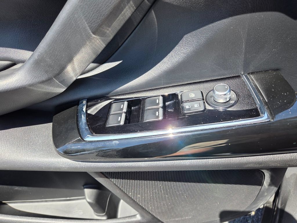Used 2023 MAZDA CX-9 Touring Plus AWD/4WD image 24