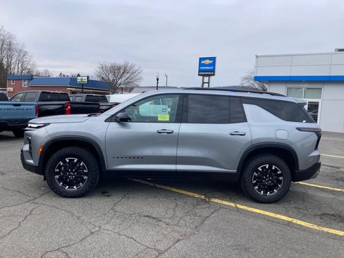 Used 2025 Chevrolet Traverse Z71 AWD/4WD image 23