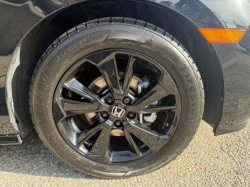 Used 2024 Honda Odyssey Sport image 10