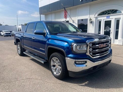 Used 2017 GMC Sierra 1500 SLT w/ SLT Premium Package AWD/4WD image 3