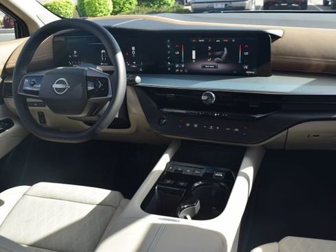 New 2026 Nissan Murano Platinum AWD/4WD image 12