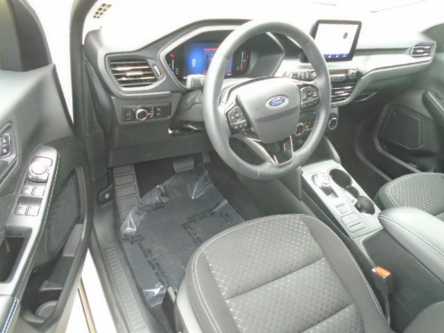 Used 2023 Ford Escape Active AWD/4WD image 14