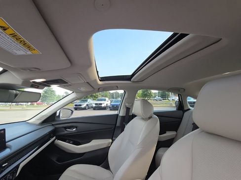 Used 2025 Honda Accord Touring image 28