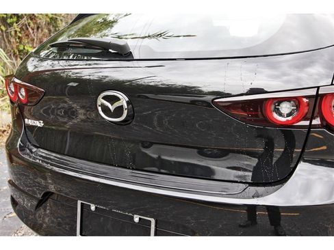 New 2026 MAZDA MAZDA3 2.5 S Hatchback w/ Premium Pkg image 5