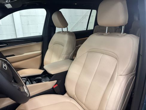 New 2026 Jeep Grand Cherokee L Limited w/ Luxury Tech Group II image 12