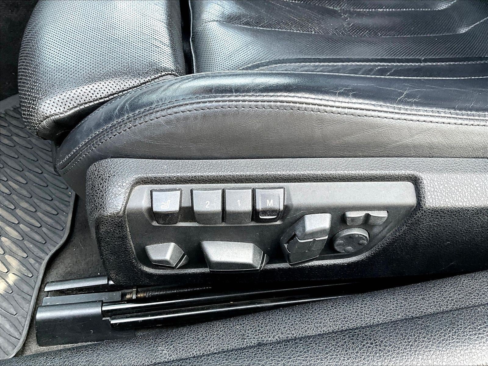 Used 2012 BMW 650i Convertible RWD image 34
