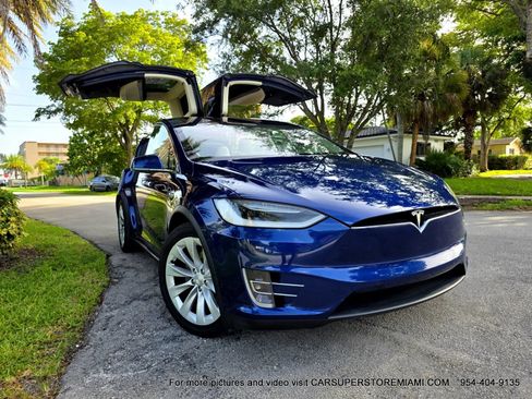Used 2017 Tesla Model X 75D AWD/4WD image 18