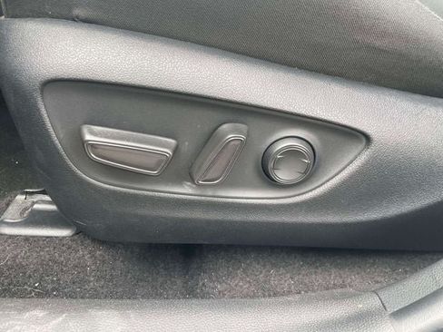 Certified 2025 Toyota RAV4 XLE AWD/4WD image 20