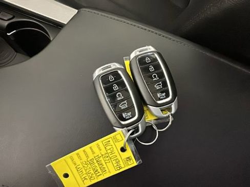 Used 2022 Hyundai Palisade SEL w/ 8P Bench Seat Package AWD/4WD image 20