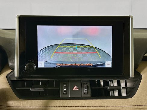 Used 2023 Toyota RAV4 XLE Premium FWD image 25