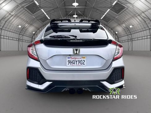 Used 2018 Honda Civic Sport image 6