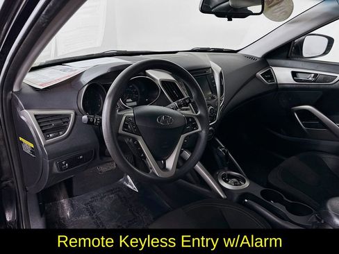 Used 2012 Hyundai Veloster image 14