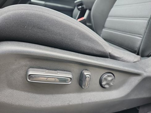 Used 2021 Honda CR-V EX image 17