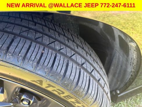 Used 2023 Dodge Charger GT w/ Blacktop Package RWD image 11
