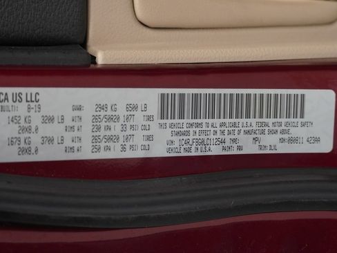 Certified 2020 Jeep Grand Cherokee Limited w/ Luxury Group II image 55