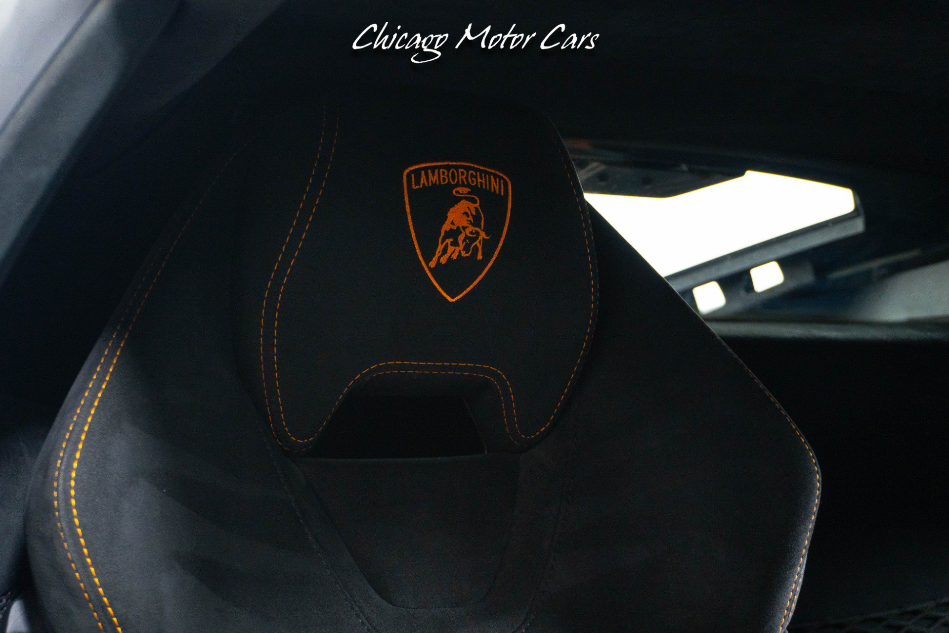 Used 2018 Lamborghini Huracan AWD/4WD image 49