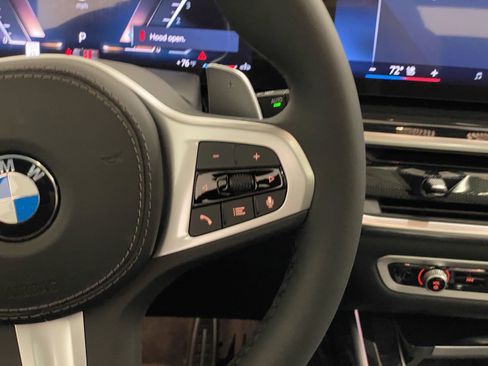 New 2026 BMW X7 xDrive40i w/ M Sport Package image 30