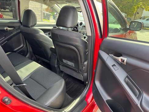 Used 2009 Pontiac Vibe GT image 26