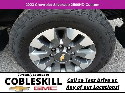 Used 2023 Chevrolet Silverado 2500 Custom w/ Custom Value Package AWD/4WD image 11