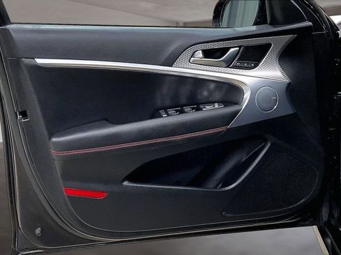 Used 2023 Genesis G70 2.0T w/ Sport Prestige Package image 20