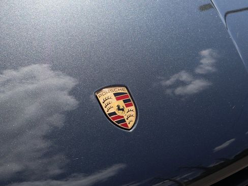 New 2025 Porsche Macan image 13